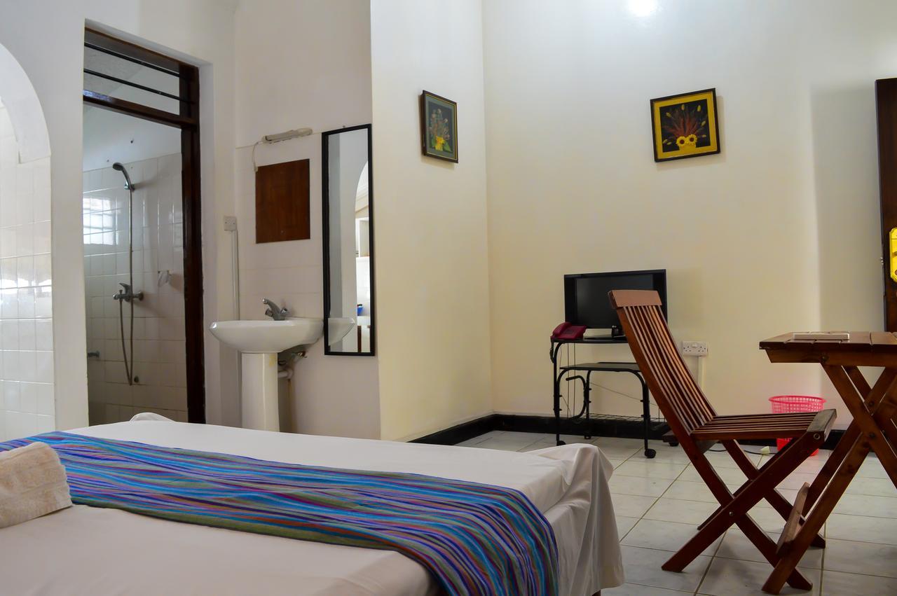 Sanana Conference Center And Holiday Resort Mombasa Kültér fotó